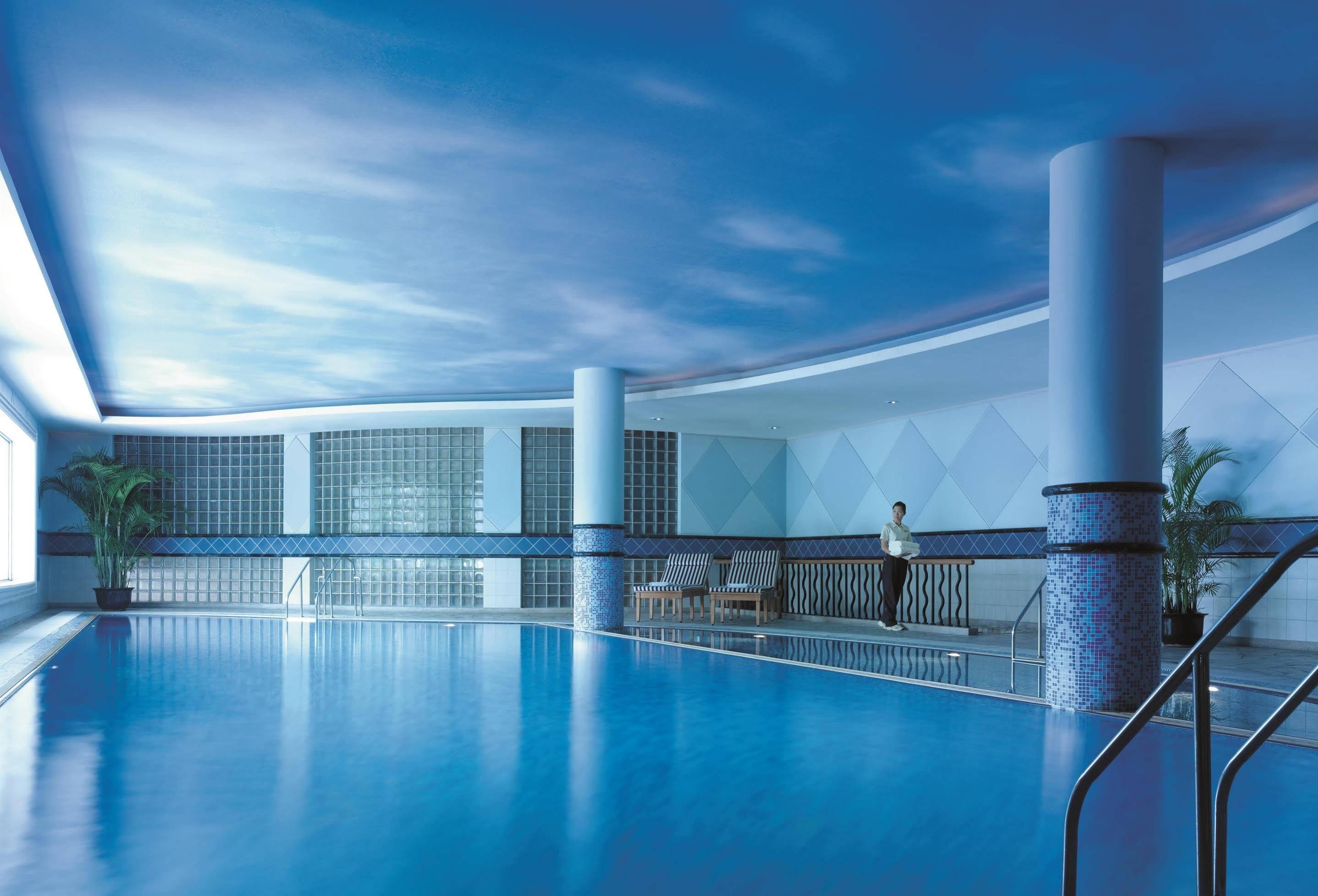 Hotel Shangri-la - The Back Garden Of West 5*